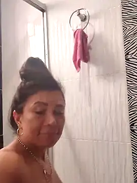 Snapshot of mia_mancinii chatting on April 2026 06:27:02 PM mia mancinii online show from April 2026 06:27:02 PM