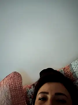 Snapshot of mia_mancinii chatting on April 2026 02:32:01 PM mia mancinii online show from April 2026 02:32:01 PM