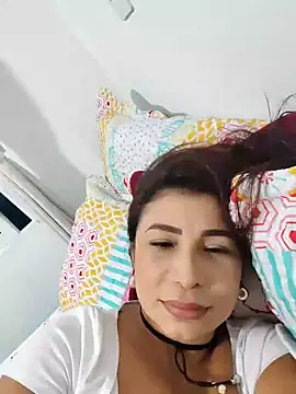 Snapshot of mia_mancinii chatting on August 2026 06:51:02 PM mia mancinii online show from August 2026 06:51:02 PM