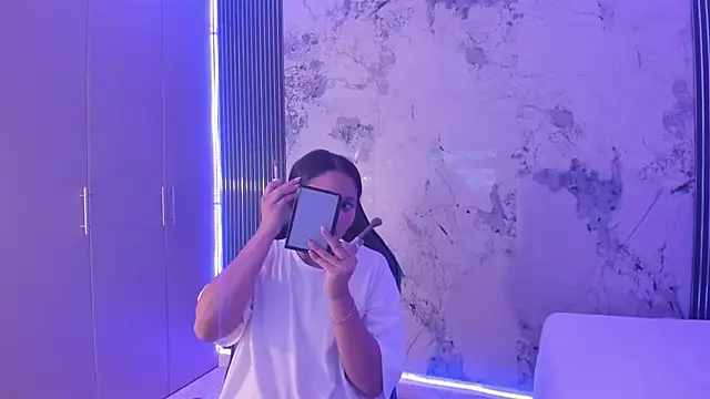 Laly Cherry  online show from September 2025 12:15:02 PM