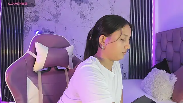 Laly Cherry  online show from October 2025 12:38:01 PM