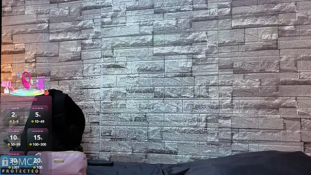 Kiara Zahiri   online show from November 2025 11:44:01 AM