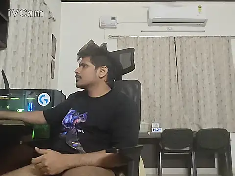 Snapshot of Bakasur_19 chatting on January 2026 08:55:01 PM Bakasur 19 online show from January 2026 08:55:01 PM