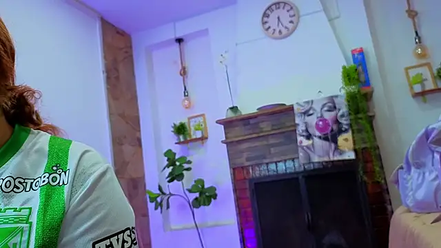 Snapshot of Celeste1s chatting on February 2026 01:56:02 PM Celeste1s online show from February 2026 01:56:02 PM