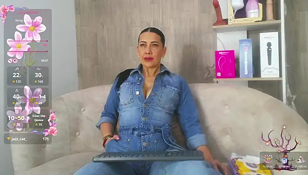 cortney tayler online show from November 2025 11:53:02 AM