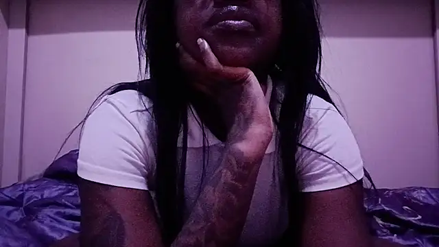 Snapshot of Himissnoire chatting on March 2026 12:06:02 AM Himissnoire online show from March 2026 12:06:02 AM