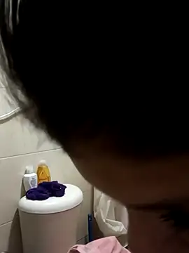 LunaAndOrion online show from October 2025 12:53:02 AM