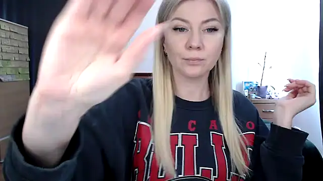 ParadiseAlina online show from March 2026 04:07:02 PM