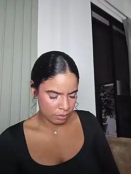 SheyLopez online show from July 2026 01:23:02 AM