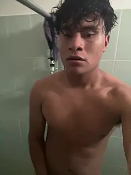 Snapshot of VRGUD0N19cm chatting on April 2026 10:51:01 PM VRGUD0N19cm online show from April 2026 10:51:01 PM