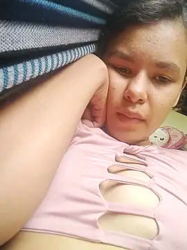 Snapshot of marisolcardona chatting on October 2025 02:38:01 PM marisolcardona online show from October 2025 02:38:01 PM