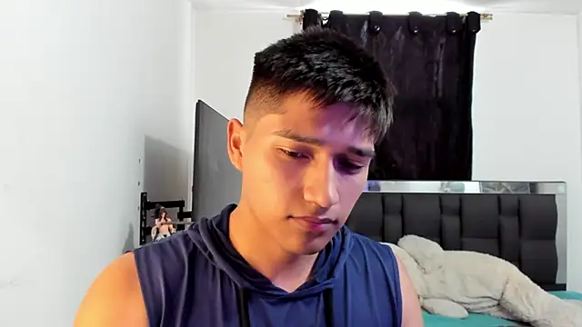 Snapshot of mateo-Esposito chatting on April 2026 09:12:02 PM mateo-Esposito online show from April 2026 09:12:02 PM