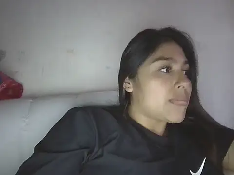 zairabreze online show from April 2026 10:47:01 PM