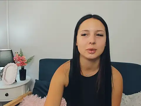 TaliaAdorable online show from October 2025 09:18:02 AM