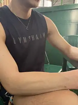 anhkiet huang online show from March 2026 01:31:02 AM