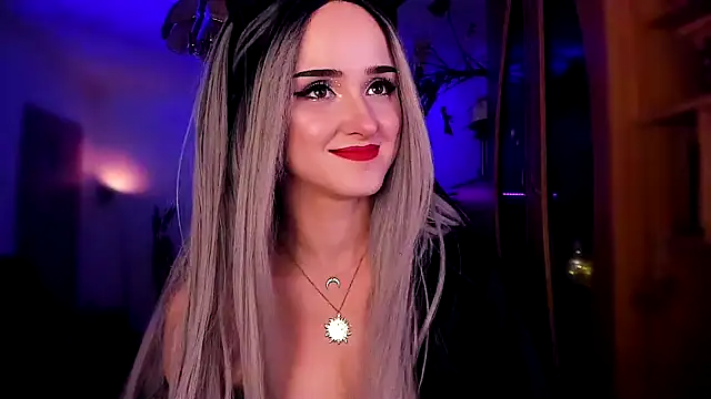 MistressJolie online show from January 2025 04:44:01 AM