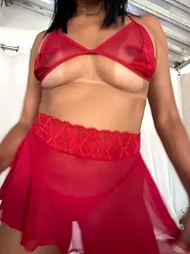 Katianesantos online show from September 2025 05:03:01 PM