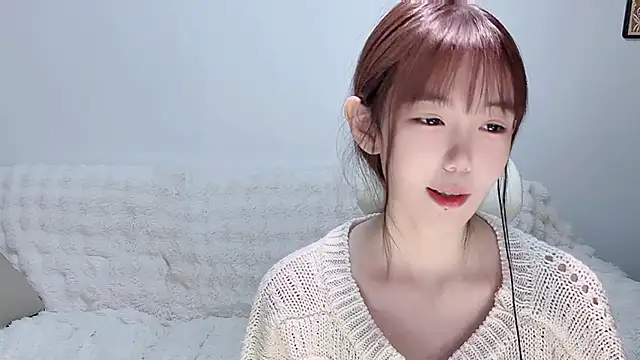 Snapshot of Xiao-runbao chatting on December 2025 05:10:02 PM Xiao-runbao online show from December 2025 05:10:02 PM