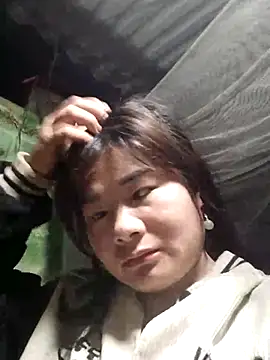 Snapshot of kute-00 chatting on March 2026 05:44:02 AM kute-00 online show from March 2026 05:44:02 AM