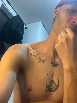 Snapshot of zoeandangel chatting on October 2025 03:42:02 AM zoeandangel online show from October 2025 03:42:02 AM