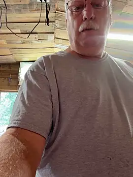 Snapshot of jimboemtp chatting on November 2025 06:45:02 PM jimboemtp online show from November 2025 06:45:02 PM