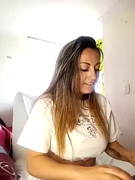 Snapshot of -AngelNova- chatting on September 2025 09:03:02 PM -AngelNova- online show from September 2025 09:03:02 PM