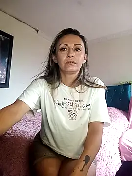 Snapshot of -AngelNova- chatting on December 2025 08:35:01 PM -AngelNova- online show from December 2025 08:35:01 PM