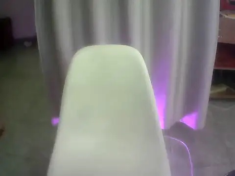 Linngao online show from October 2025 04:45:02 AM