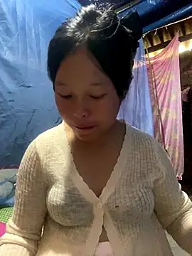 Snapshot of O_o_UwU_o_O chatting on October 2025 03:39:02 AM O o UwU o O online show from October 2025 03:39:02 AM