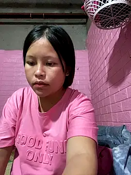 Snapshot of O_o_UwU_o_O chatting on October 2025 10:05:02 AM O o UwU o O online show from October 2025 10:05:02 AM