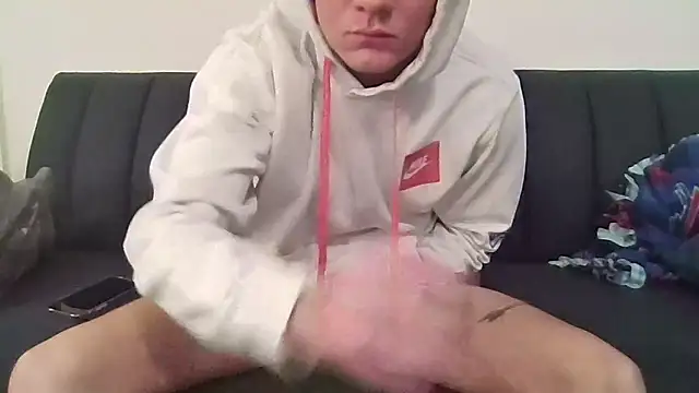 sexybigdick04 online show from April 2026 11:37:02 PM