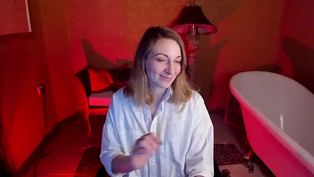 Katherine Loveau online show from December 2025 12:14:02 PM