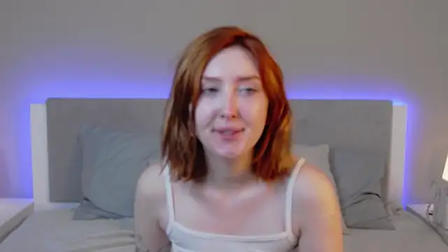 Snapshot of MarianeSun chatting on June 2026 03:53:02 AM MarianeSun online show from June 2026 03:53:02 AM