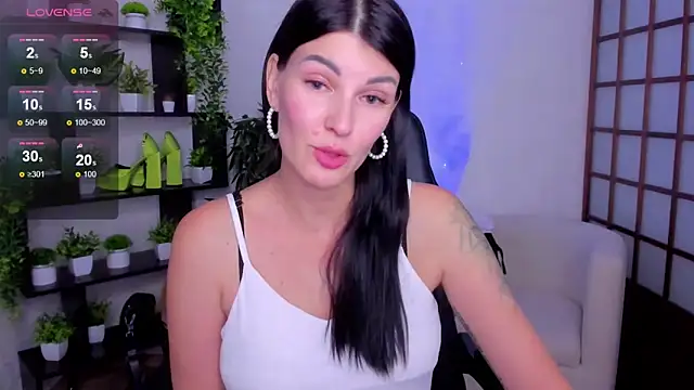 O1d Lady online show from October 2025 09:18:02 AM