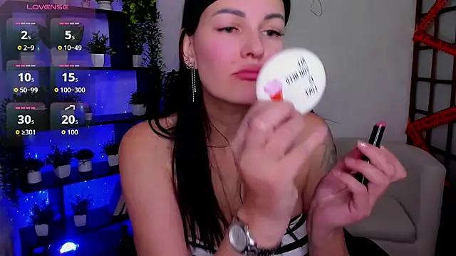 O1d Lady online show from November 2025 08:36:02 AM