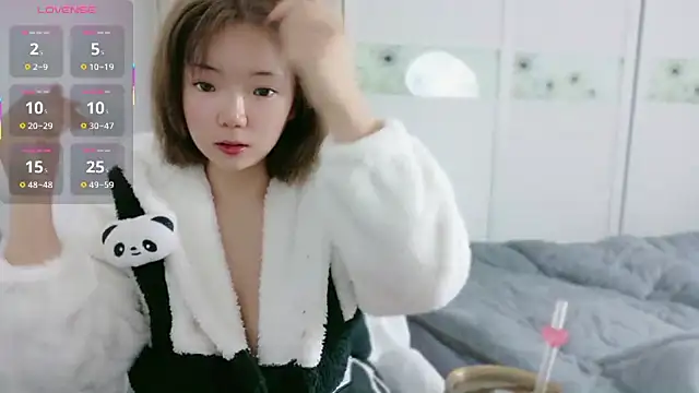 E-cup2 online show from November 2025 10:37:01 AM