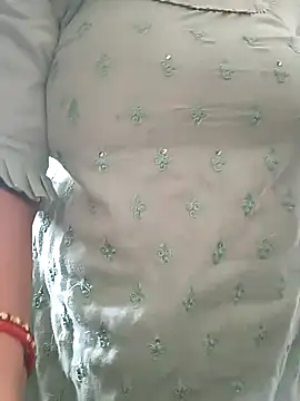 Snapshot of angel_ridhi chatting on April 2026 03:39:01 AM angel ridhi online show from April 2026 03:39:01 AM