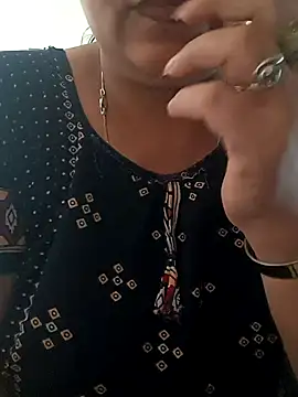 Snapshot of angel_ridhi chatting on April 2026 03:13:01 AM angel ridhi online show from April 2026 03:13:01 AM