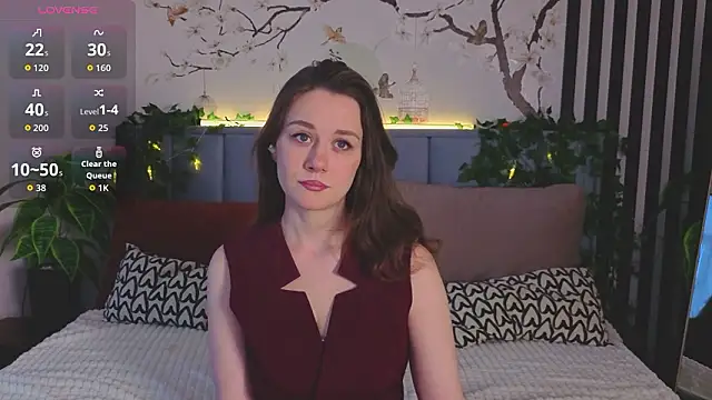 Snapshot of SkyHelen chatting on February 2026 04:10:01 AM SkyHelen online show from February 2026 04:10:01 AM