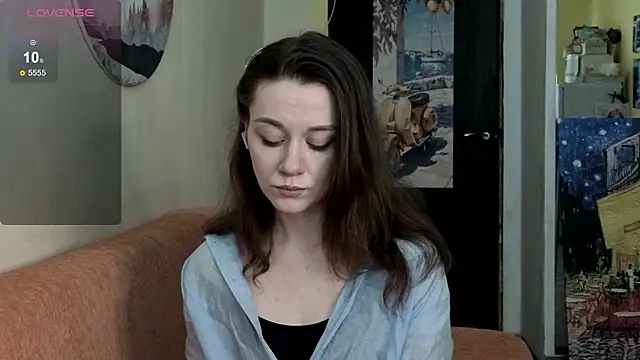 Snapshot of SkyHelen chatting on March 2026 04:28:02 AM SkyHelen online show from March 2026 04:28:02 AM