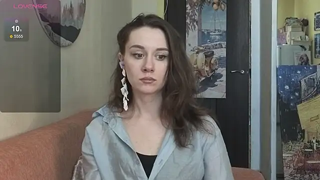 Snapshot of SkyHelen chatting on March 2026 05:23:01 AM SkyHelen online show from March 2026 05:23:01 AM