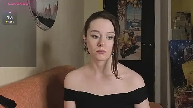 Snapshot of SkyHelen chatting on April 2026 03:31:01 PM SkyHelen online show from April 2026 03:31:01 PM