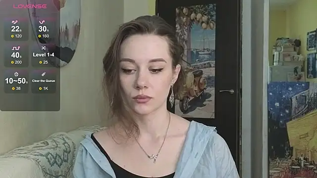 Snapshot of SkyHelen chatting on April 2026 06:08:01 AM SkyHelen online show from April 2026 06:08:01 AM