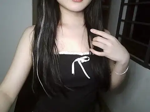 Snapshot of Annabelle-e chatting on September 2025 04:11:01 PM Annabelle-e online show from September 2025 04:11:01 PM