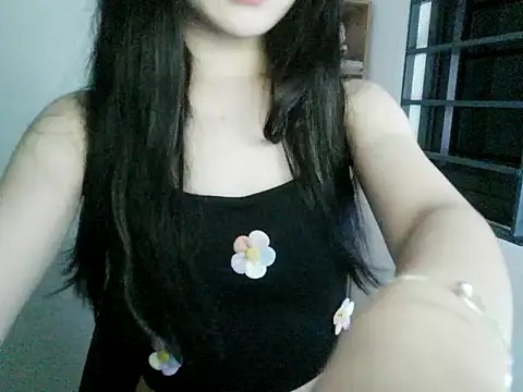 Snapshot of Annabelle-e chatting on October 2025 07:27:01 PM Annabelle-e online show from October 2025 07:27:01 PM