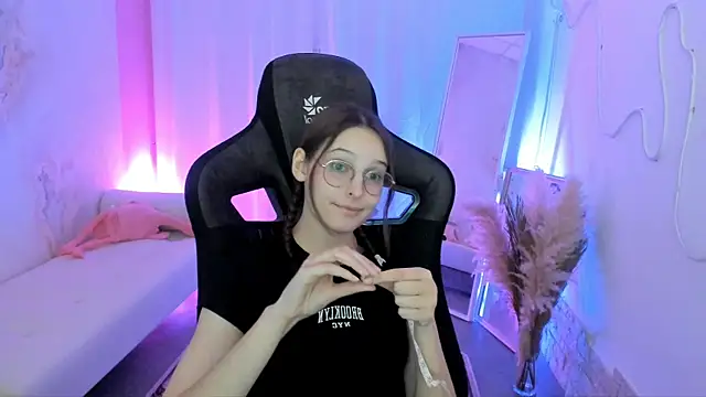 Snapshot of JenniferKiim chatting on January 2026 05:27:02 PM JenniferKiim online show from January 2026 05:27:02 PM