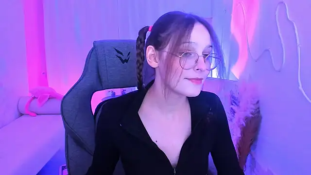 Snapshot of JenniferKiim chatting on February 2026 10:47:01 AM JenniferKiim online show from February 2026 10:47:01 AM