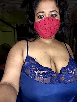 Smile-quien online show from November 2025 10:14:02 AM