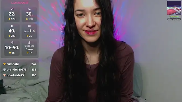 Snapshot of Veliora chatting on September 2025 10:14:02 PM Veliora online show from September 2025 10:14:02 PM