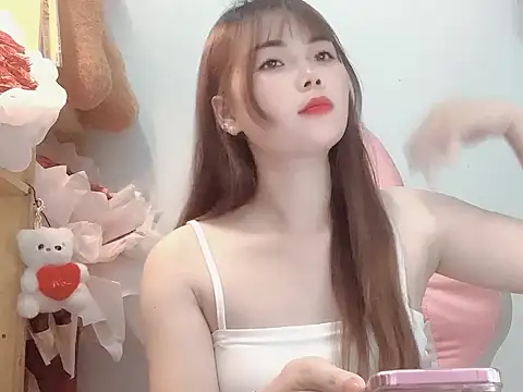 Snapshot of Pony898 chatting on October 2025 04:39:01 PM Pony898 online show from October 2025 04:39:01 PM